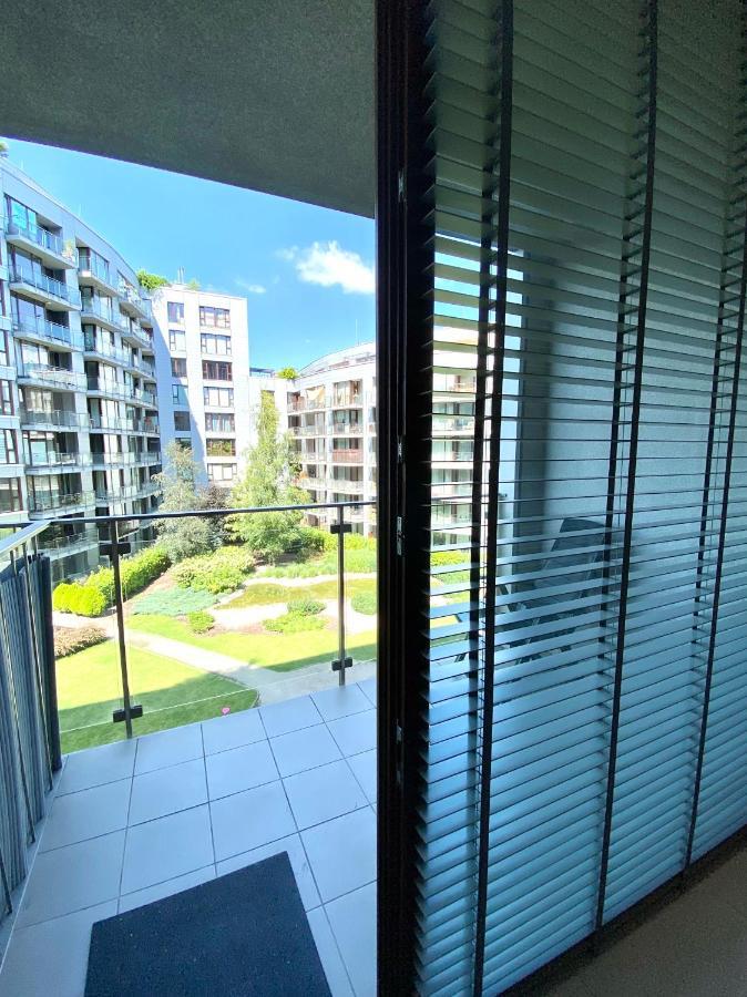 Studio Flat Triton Park Warschau Exterior foto